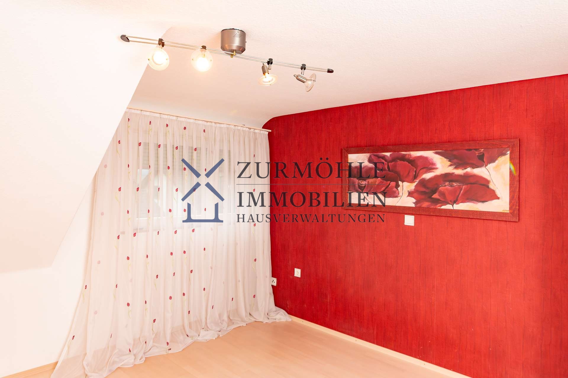 OG Schlafzimmer Bild 2